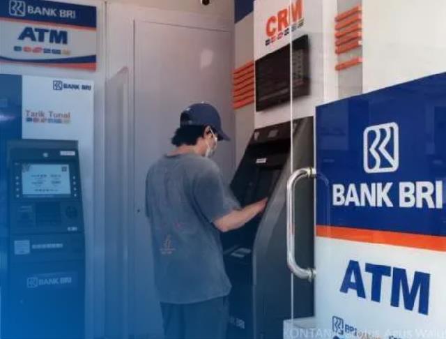 Kartu ATM BRI Keluar Sendiri, Ini Penyebab Dan Cara Mengatasinya Terbaru 2 Kartu ATM BRI Keluar Sendiri